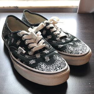 Vans - Atwood Bandana Sneakers